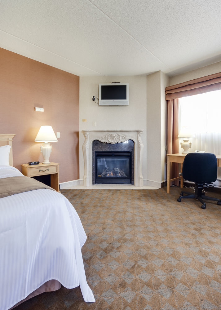 Monte Carlo Inn Brampton Esterno foto