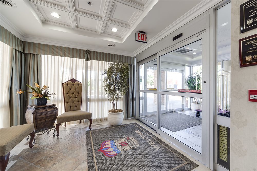 Monte Carlo Inn Brampton Esterno foto
