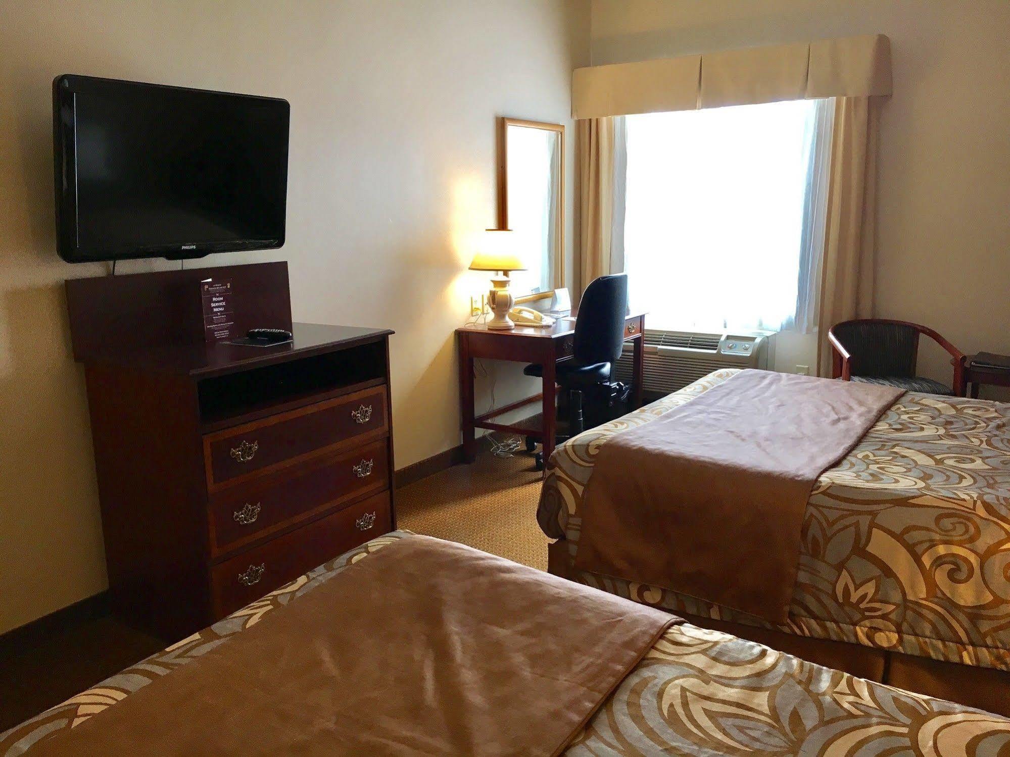 Monte Carlo Inn Brampton Esterno foto