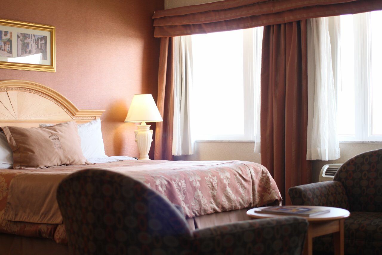 Monte Carlo Inn Brampton Esterno foto